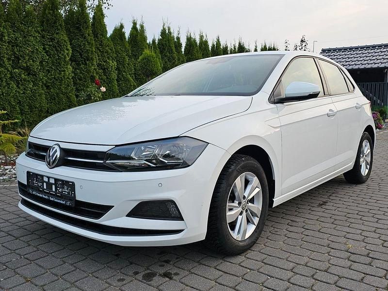 Gebraucht VW Polo Comfortline 90 PS (66 kW) 2018 Weiß Limousine