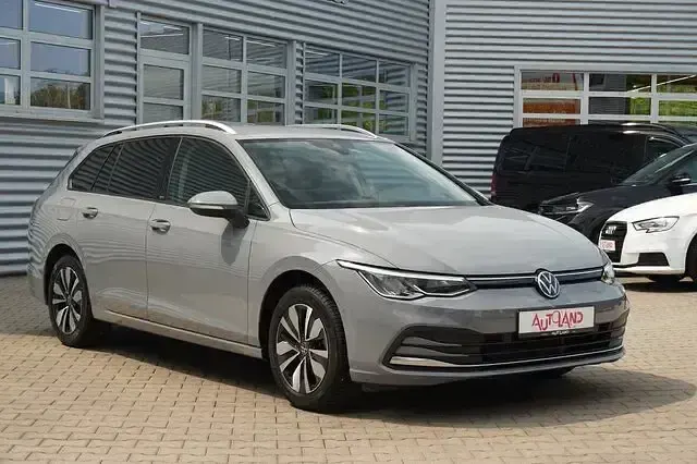 Gebraucht VW Golf VIII Move 150 PS (110 kW) 2023 Grau Kombi