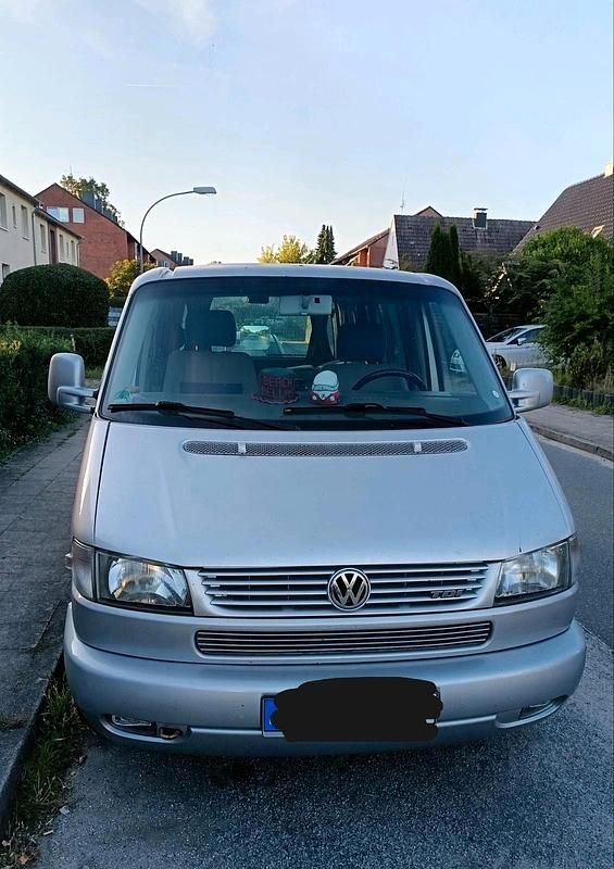 Silber Gebraucht 2000 VW T4 Van | 10.499 € - Bild 1/4