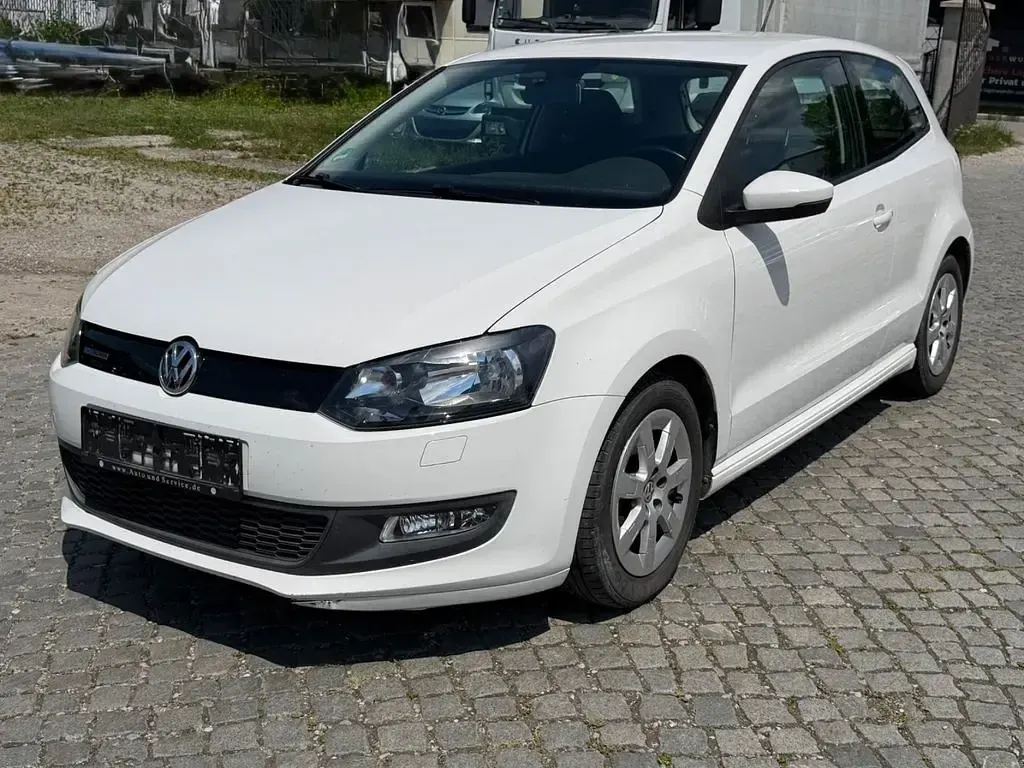 Gebraucht VW Polo Trendline 75 PS (55 kW) 2010 Weiß Kleinwagen