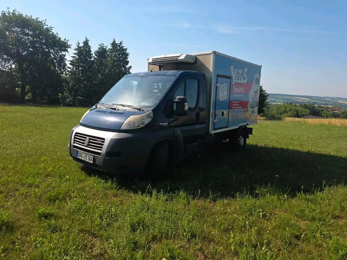 Gebraucht Fiat Ducato 177 PS (130 kW) 2012 Blau Van