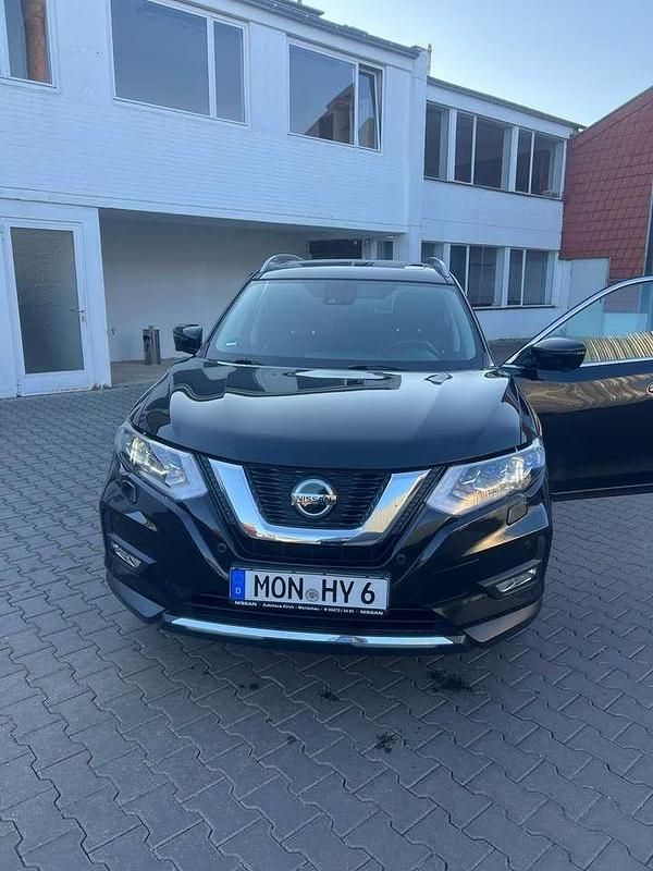 Schwarz Gebraucht 2019 Nissan X-Trail Tekna SUV | 19.800 € (Etwas zu teuer) - Bild 1/4