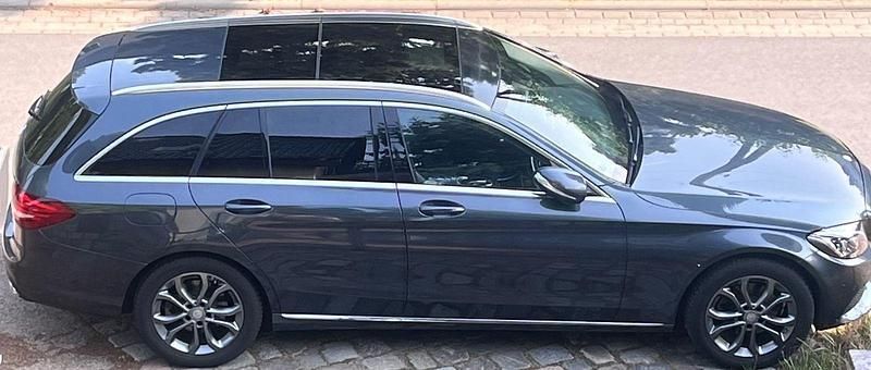Grau Gebraucht 2015 Mercedes C220 Avantgarde Kombi | 18.880 € (Fairer Preis) - Bild 1/4