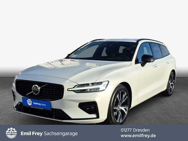 Gebraucht Volvo V60 145 PS (106 kW) 2025 Kombi