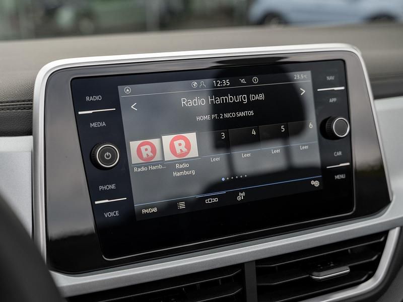 Neu VW T-Roc 150 PS (110 kW) 2025 Schwarz SUV