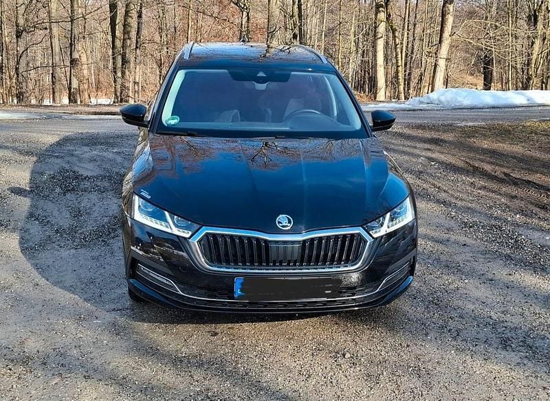 Schwarz Gebraucht 2022 Skoda Octavia Style Kombi | 22.900 € (Guter Preis) - Bild 1/4