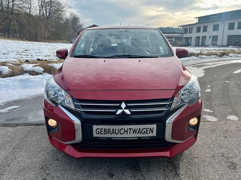 Gebraucht Mitsubishi Space Star Select 71 PS (52 kW) 2023 Rot Kleinwagen