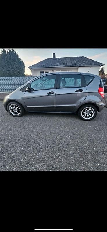 Gebraucht Mercedes A180 108 PS (79 kW) 2008 Andere farben Kombi