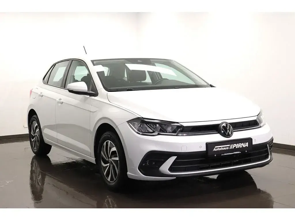 Gebraucht VW Polo Life 95 PS (69 kW) 2024 Weiß Kleinwagen