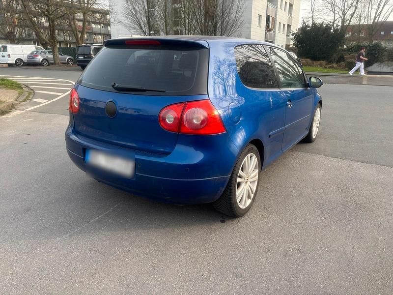 Gebraucht VW Golf 150 PS (110 kW) 2006 Blau Coupé