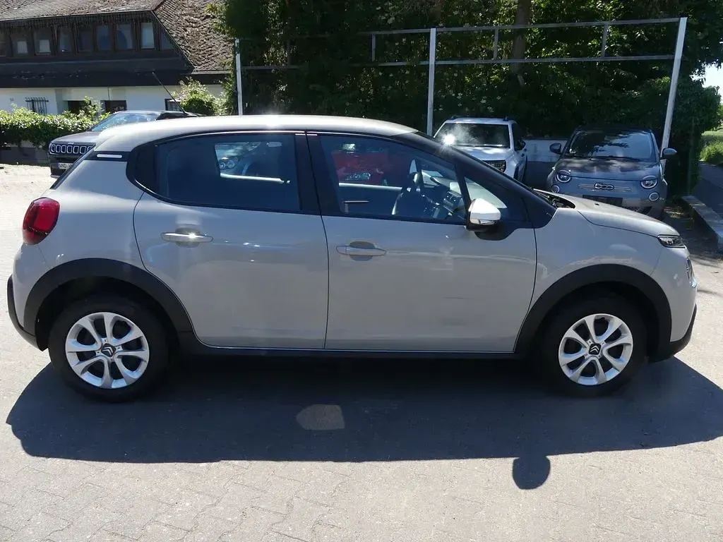Gebraucht Citroën C3 83 PS (61 kW) 2024 Beige Limousine