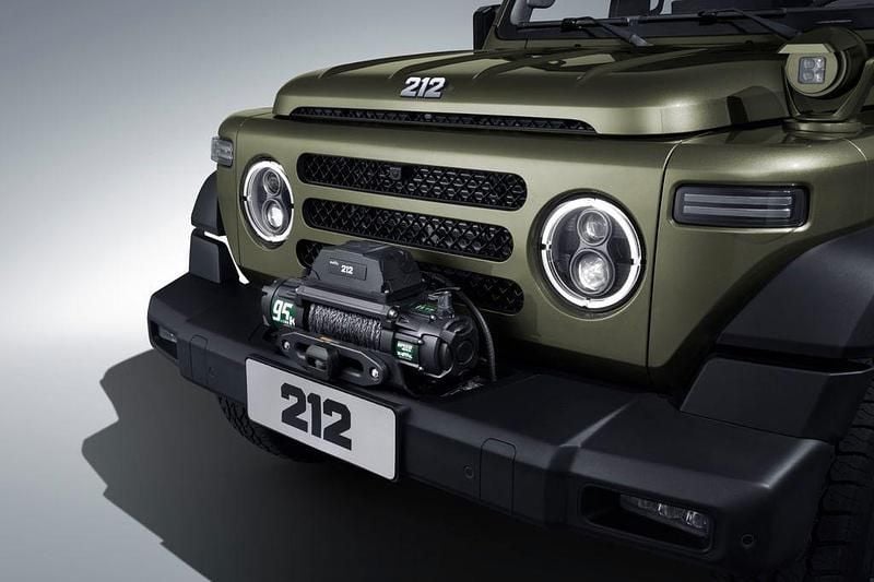 Neu BAW 212 166 PS (122 kW) 2026 Grün SUV