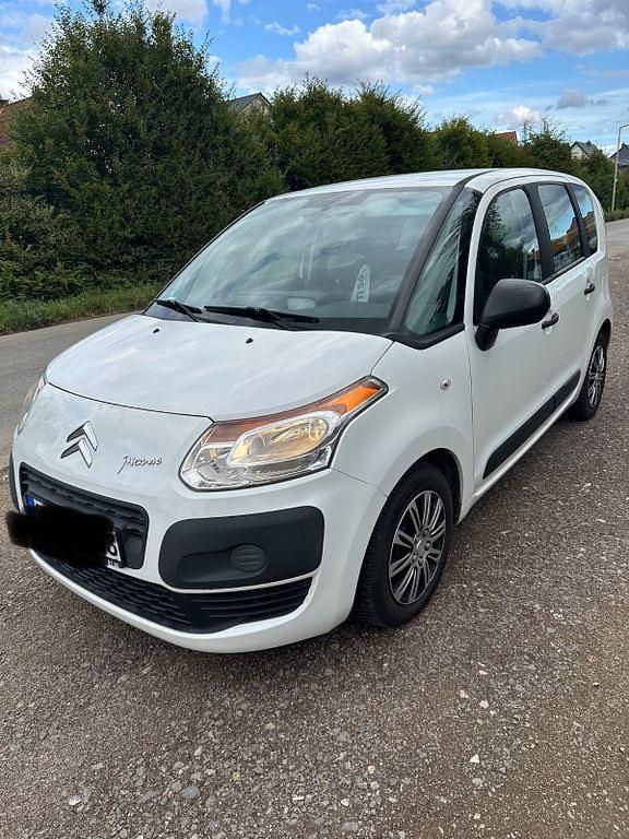 Weiß Gebraucht 2010 Citroën C3 Picasso Van / Kleinbus | 1.950 € (Superpreis) - Bild 1/4