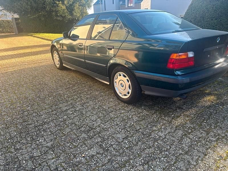 Gebraucht 1996 BMW 316 Limousine | 4.350 € - Bild 1/4