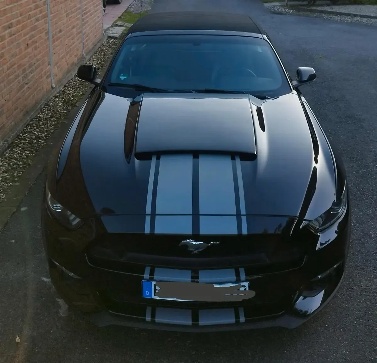 Gebraucht Ford Mustang 317 PS (233 kW) 2016 Schwarz Cabrio