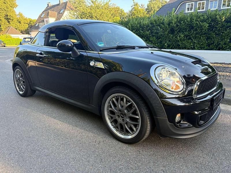 Schwarz Gebraucht 2014 Mini Cooper S Coupé Coupé | 9.799 € (Etwas zu teuer) - Bild 1/4