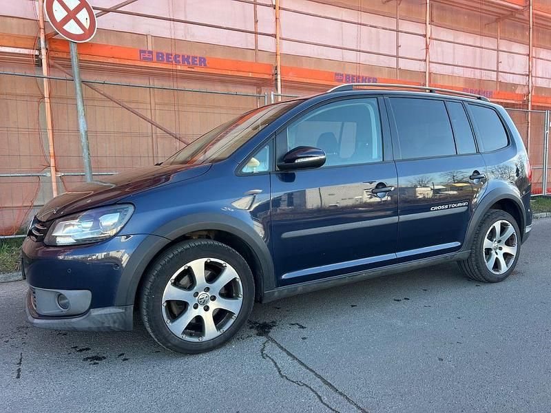 Gebraucht VW Touran Cross 140 PS (102 kW) 2011 Blau Van / Kleinbus