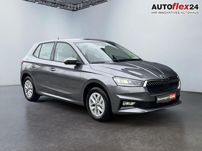 Graphite grau metallic Neu 2025 Skoda Fabia Drive Kleinwagen | 21.480 € (Guter Preis) - Bild 1/4