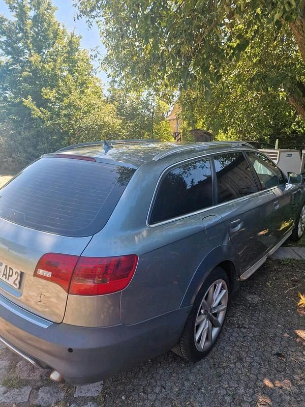 Grau Gebraucht 2006 Audi A6 Allroad S-Line Kombi | 3.000 € (Superpreis) - Bild 1/2