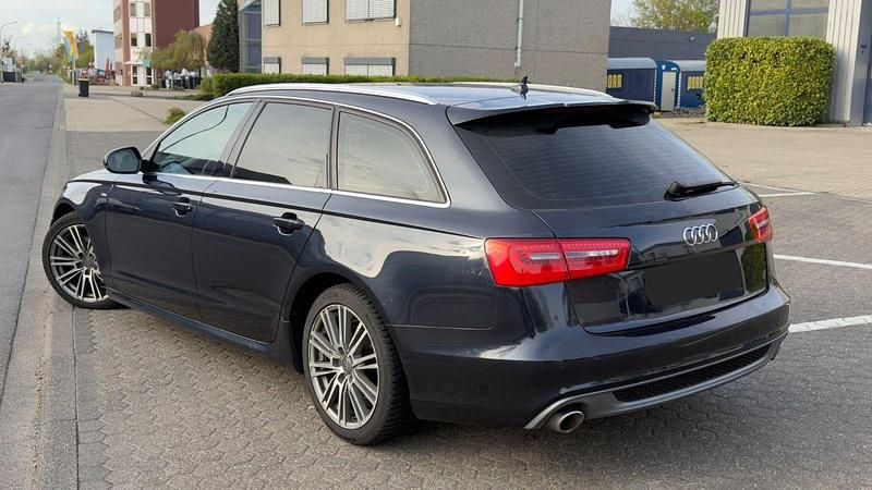 Gebraucht Audi A6 S-Line 204 PS (150 kW) 2014 Blau Kombi