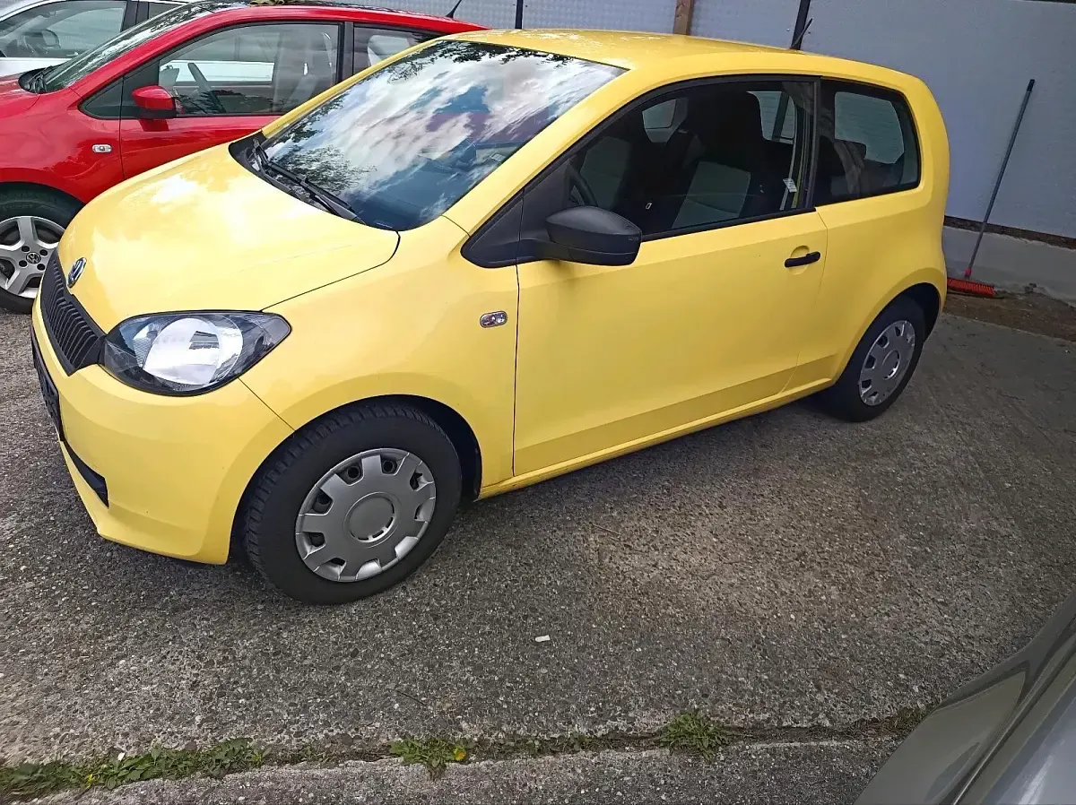 Gebraucht Skoda Citigo 60 PS (44 kW) 2013 Gelb Kleinwagen