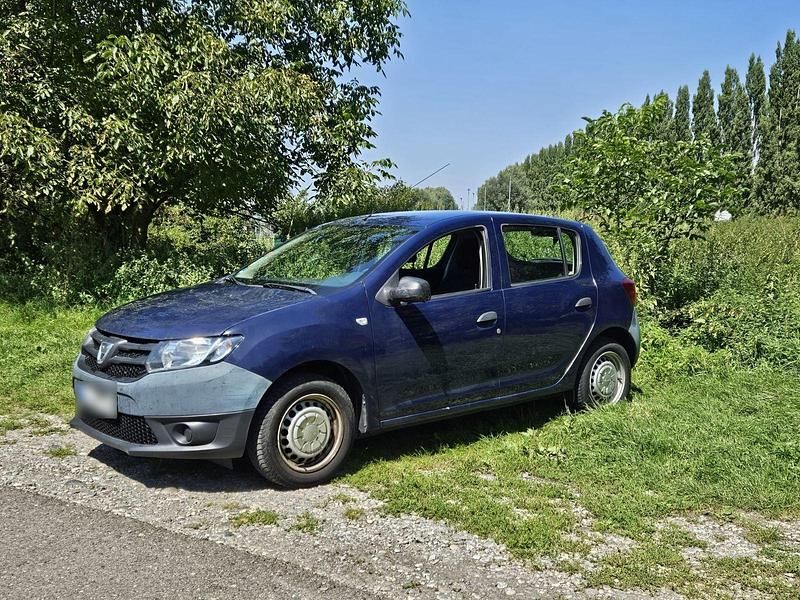 Gebraucht Dacia Sandero 75 PS (55 kW) 2014 Blau Kleinwagen