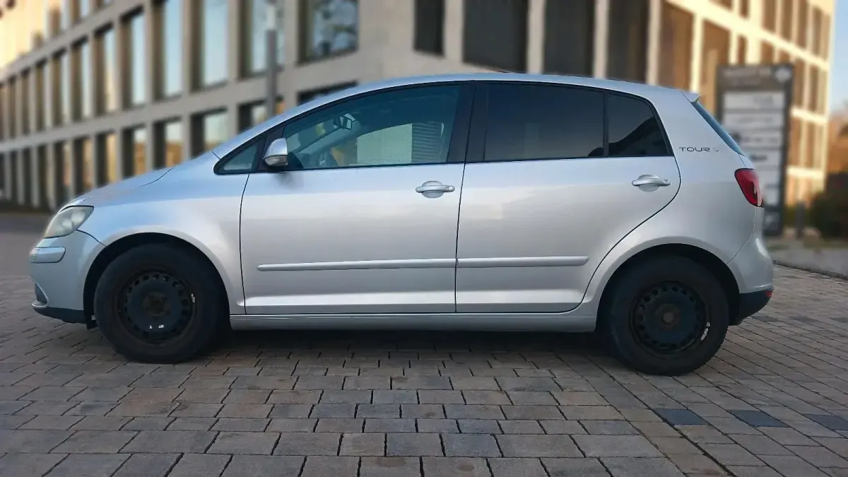 Gebraucht VW Golf V 140 PS (102 kW) 2007 Silber Limousine