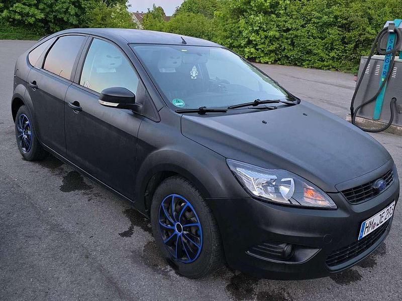 Schwarz Gebraucht 2008 Ford Focus Style Limousine | 1.500 € (Superpreis) - Bild 1/4