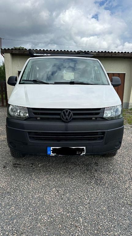 Weiß Gebraucht 2012 VW T5 Van | 18.099 € - Bild 1/4