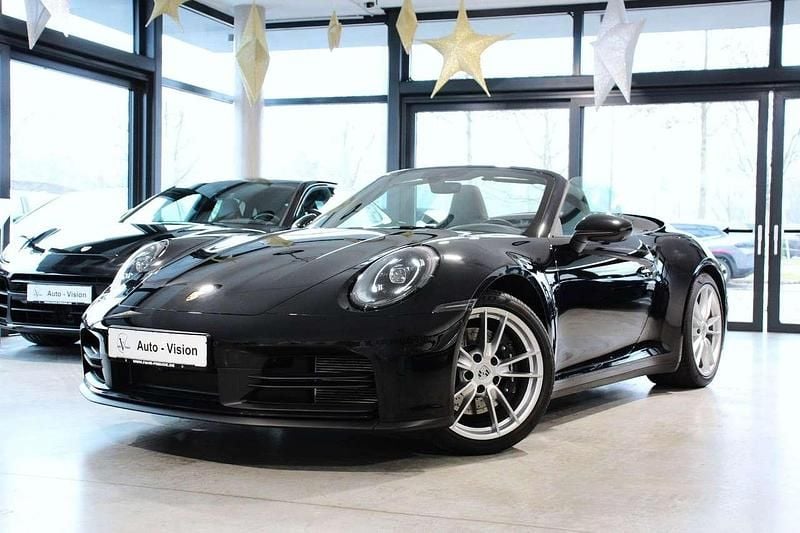 Gebraucht Porsche 911 Carrera Cabriolet 394 PS (289 kW) 2025 Schwarz Cabrio