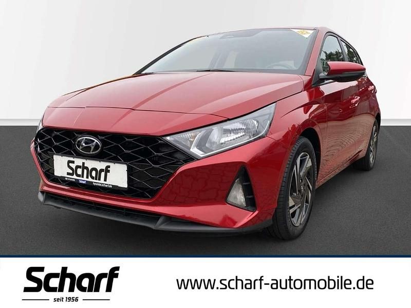 Rot Gebraucht 2022 Hyundai i20 Trend Kleinwagen | 16.890 € (Fairer Preis) - Bild 1/4