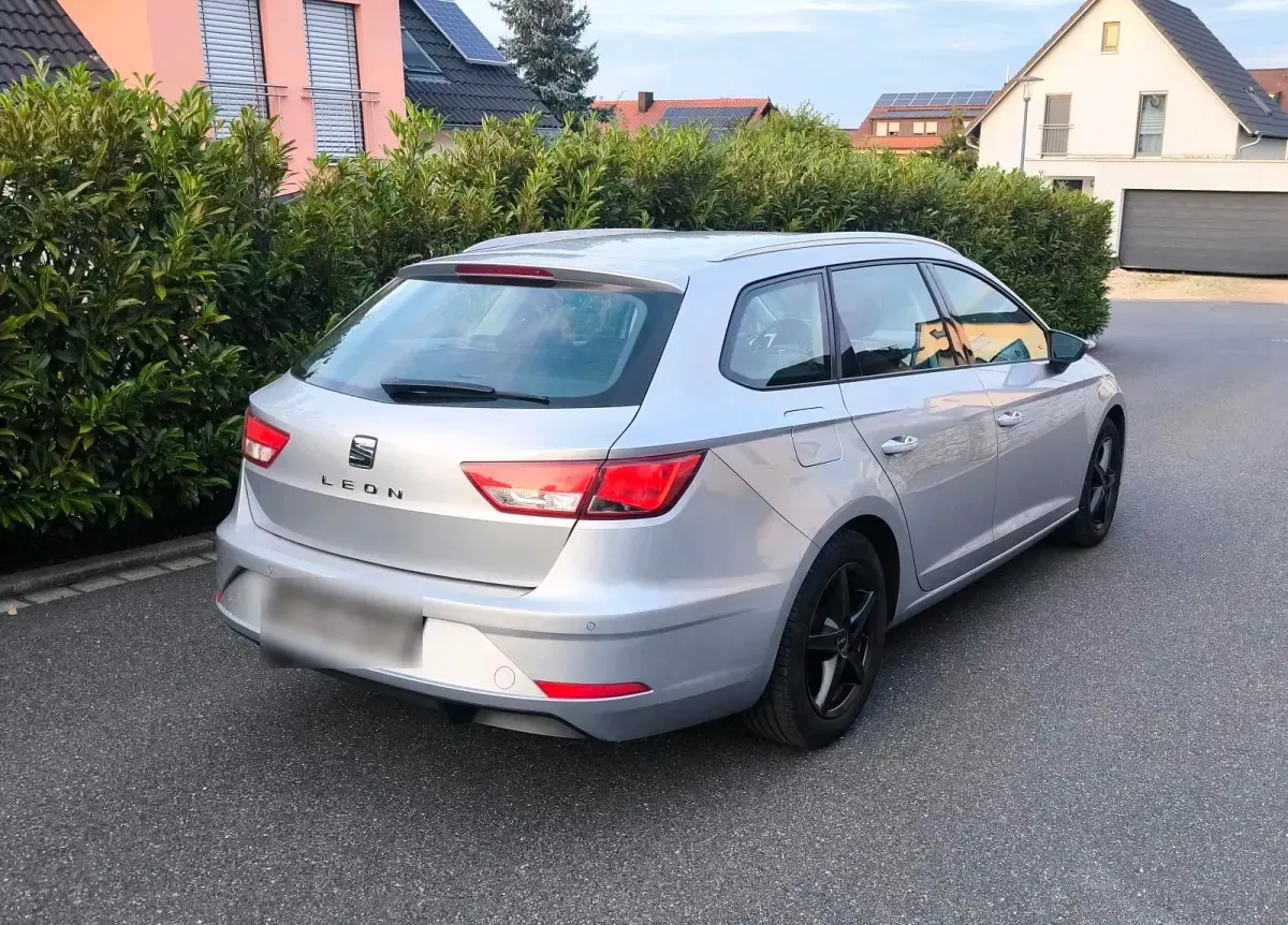 Gebraucht Seat Leon ST Style 125 PS (91 kW) 2018 Silber Kombi