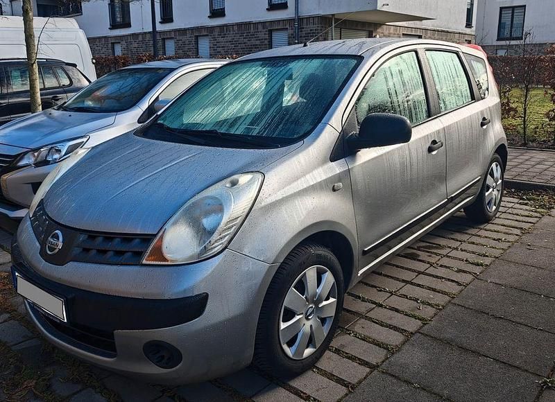 Gebraucht Nissan Note 88 PS (64 kW) 2006 Grau Kleinwagen