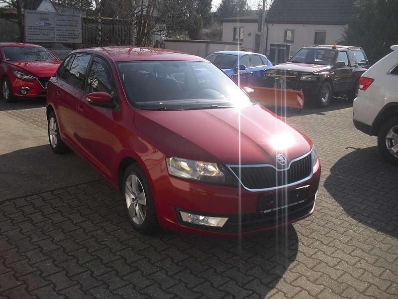Second-hand Skoda Rapid 110 CP (80 kW) 2016 Roșu Break