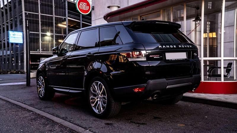 Gebraucht Land Rover Range Rover HSE Dynamic 340 PS (250 kW) 2015 Schwarz SUV