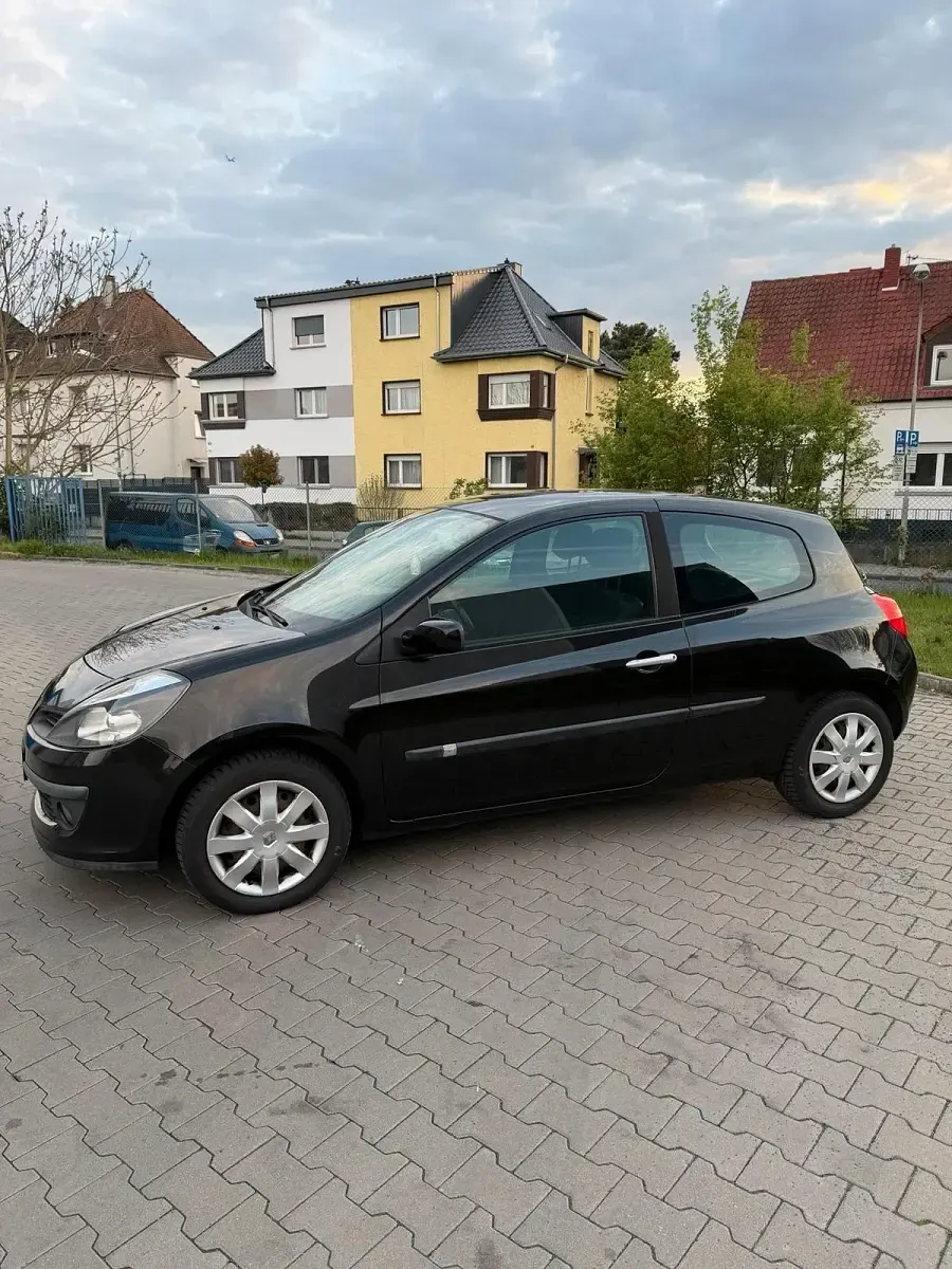 Gebraucht Renault Clio 110 PS (80 kW) 2007 Schwarz Kleinwagen