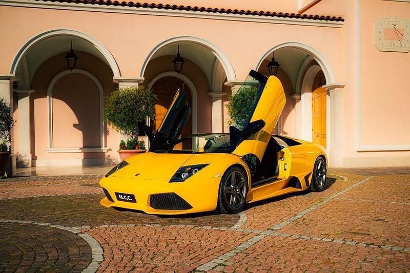 Gebraucht Lamborghini Murciélago 640 PS (470 kW) 2010 Gelb Cabrio