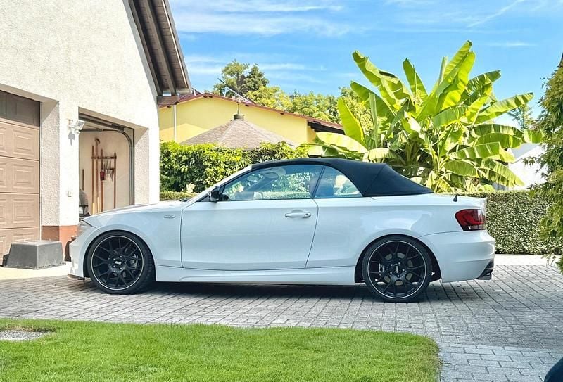 Gebraucht BMW 125 Cabriolet Performance 218 PS (160 kW) 2012 Weiß Cabrio