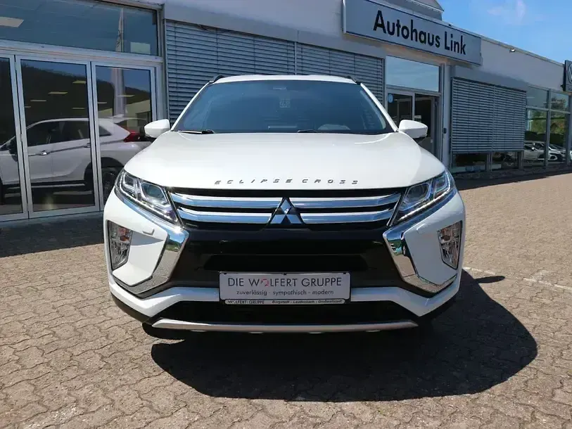 Gebraucht Mitsubishi Eclipse Cross Active 148 PS (108 kW) 2020 Weiß SUV