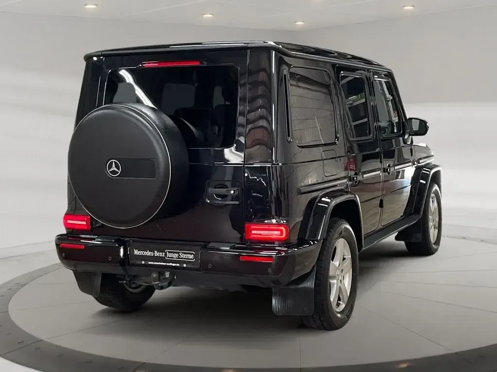 Gebraucht Mercedes G400 330 PS (242 kW) 2023 Schwarz SUV