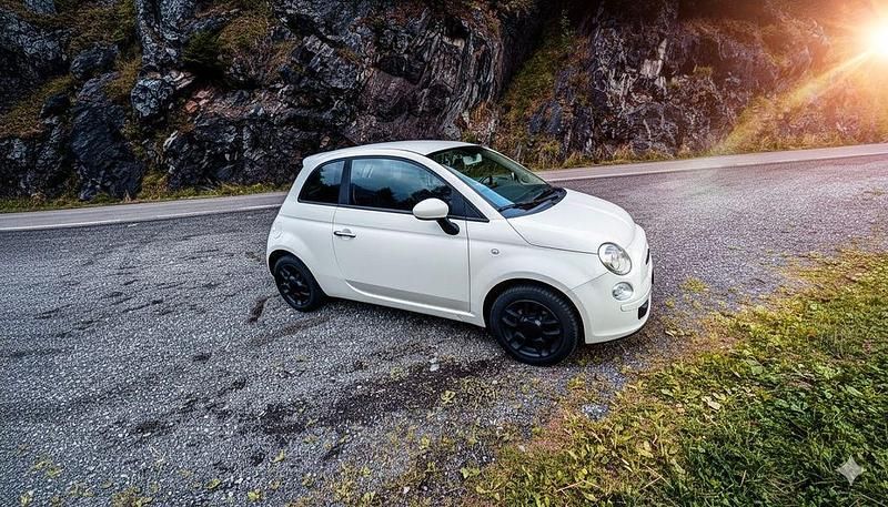 Weiß Gebraucht 2007 Fiat 500 Sport Kleinwagen | 6.485 € - Bild 1/4