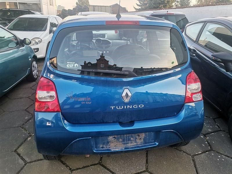 Gebraucht Renault Twingo 75 PS (55 kW) 2010 Blau Kleinwagen