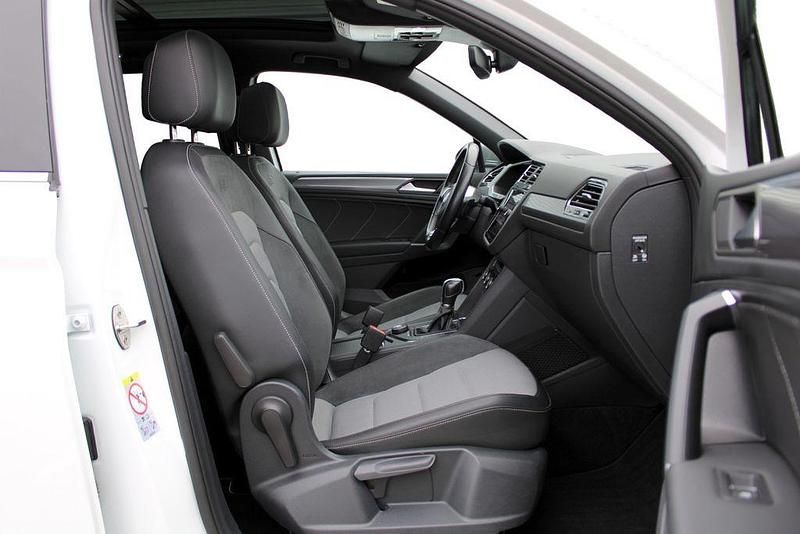 Gebraucht VW Tiguan Allspace R-line 239 PS (175 kW) 2019 Weiß SUV