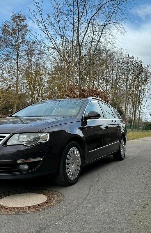 Gebraucht VW Passat 170 PS (125 kW) 2010 Braun Kombi