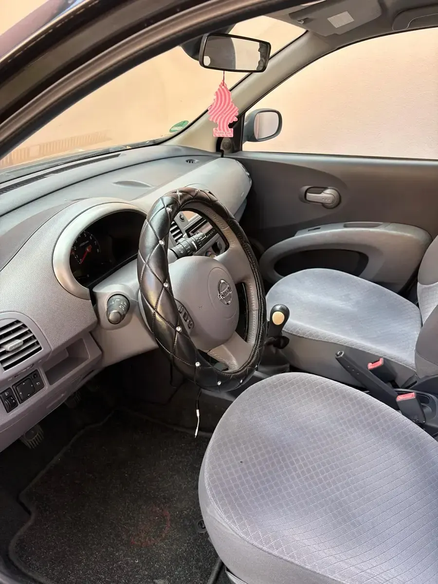 Gebraucht Nissan Micra 65 PS (47 kW) 2003 Schwarz Kleinwagen