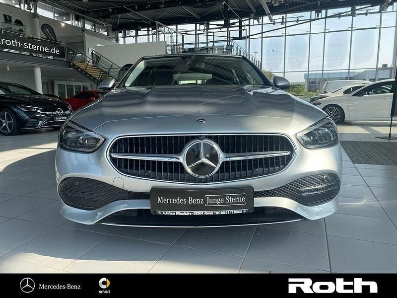 Gebraucht Mercedes C300 Avantgarde 258 PS (189 kW) 2023 Silber Limousine