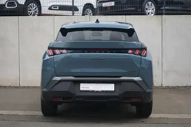 Gebraucht Peugeot 3008 145 PS (106 kW) 2025 Ingaroblaumet. SUV