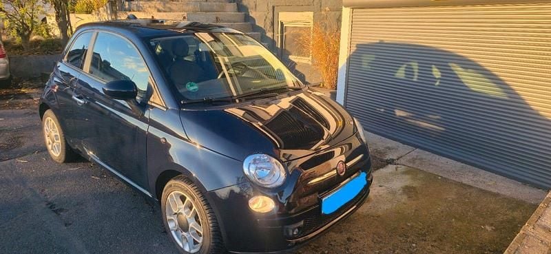 Blau Gebraucht 2009 Fiat 500 Lounge Kleinwagen | 4.000 € (Guter Preis) - Bild 1/4