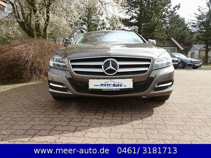Gebraucht Mercedes CLS350 265 PS (194 kW) 2012 Grau Limousine