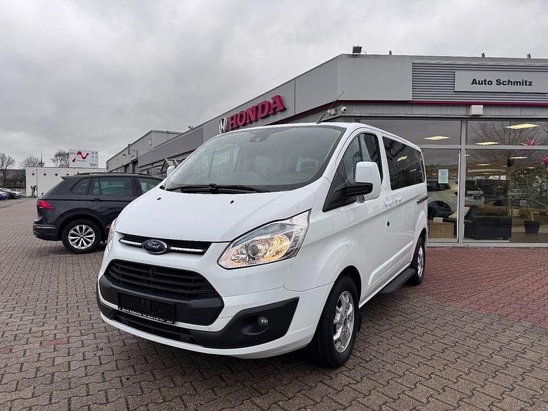 Frozen white Gebraucht 2014 Ford Tourneo Titanium Van / Kleinbus | 14.990 € (Fairer Preis) - Bild 1/4